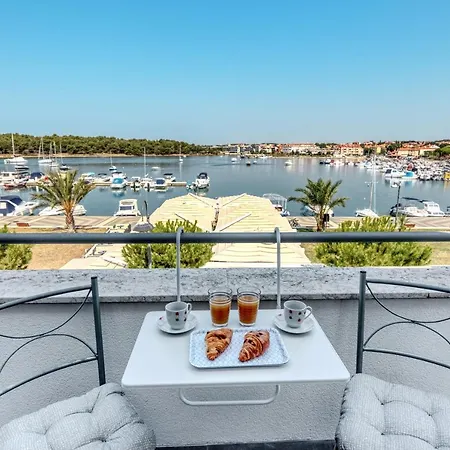 Penthouse Zola With Private Parking Apartment *